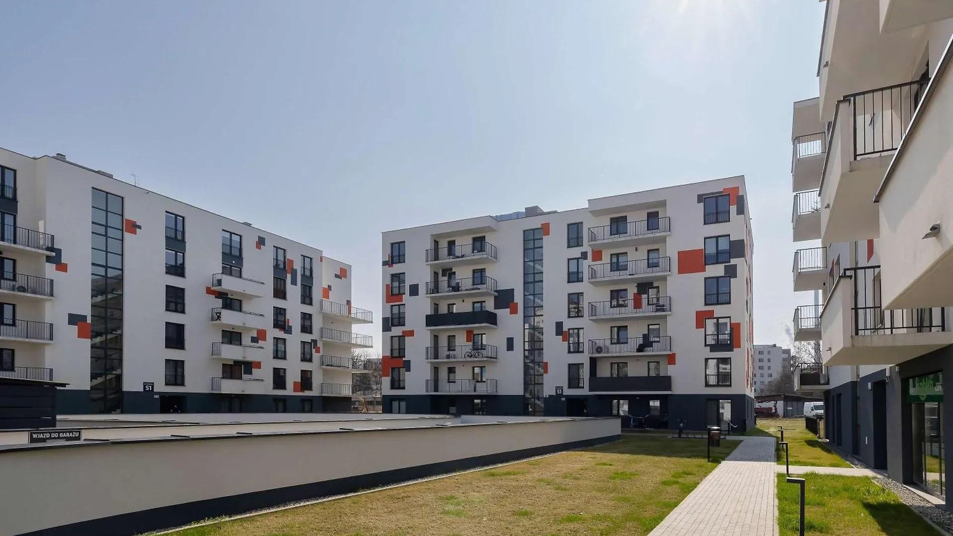 Nowoczesny Rodzinny Apartament Z Klimatyzacja I Parkingiem W Krakowie By Renters Prestige Apartment Krakow